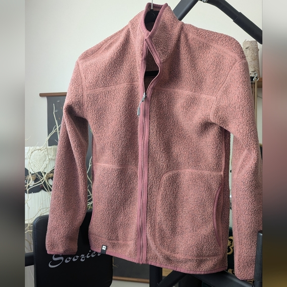 MEC Reversible Pink Fleece Full Zip Sweater - EUC - Picture 3 of 4